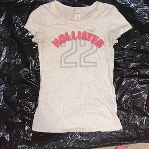 Hollister T-Shirt
